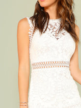 Load image into Gallery viewer, Scalloped Hem Guipure Lace Bodycon Dress
