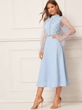 Load image into Gallery viewer, Star Mesh Bell Sleeve Guipure Lace Bodice Solid Dress
